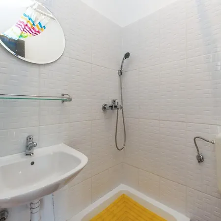 Ilija Njavro - Apartament *