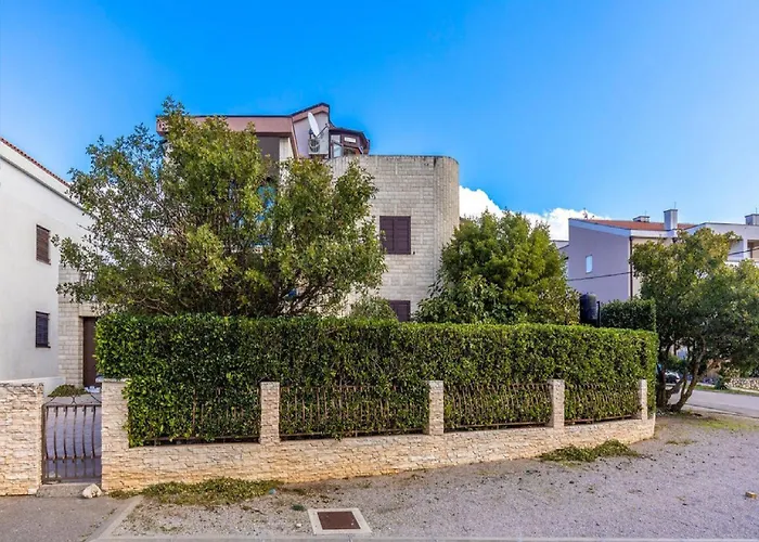 Ilija Njavro - Apartament *